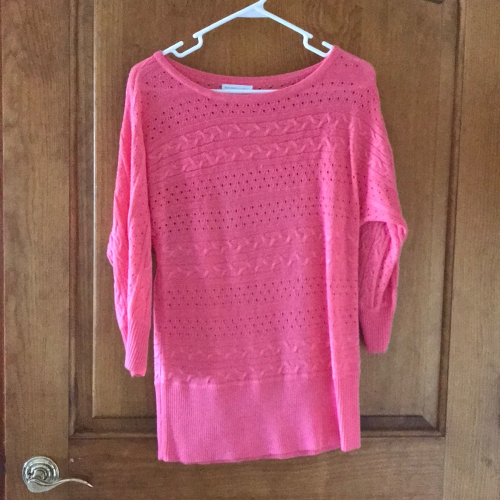 quarter sleeve sweater